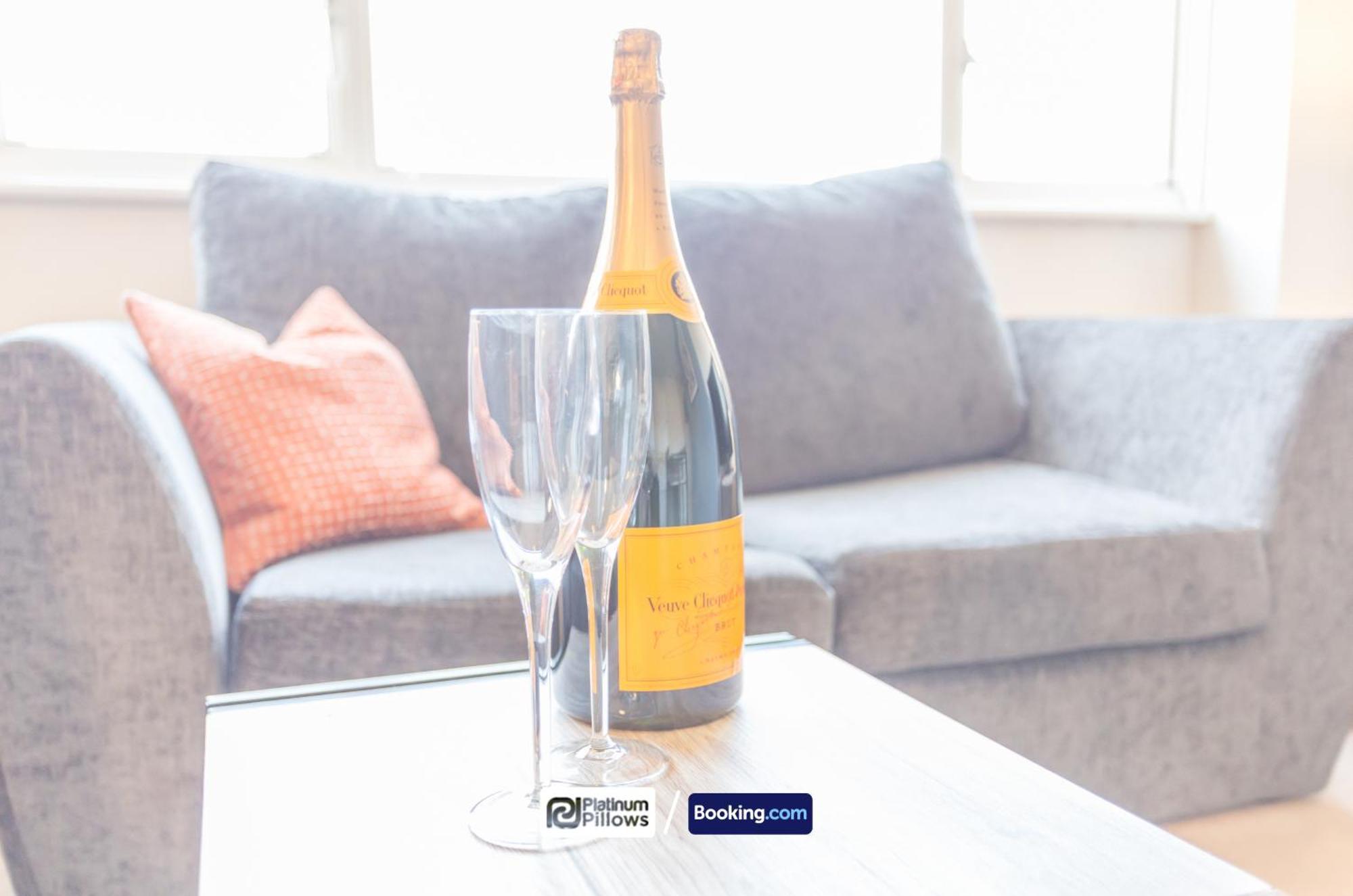 Spacious 2Br Apt In Oxford, Long Stay Savings, Near Hospitals & Universities Buitenkant foto